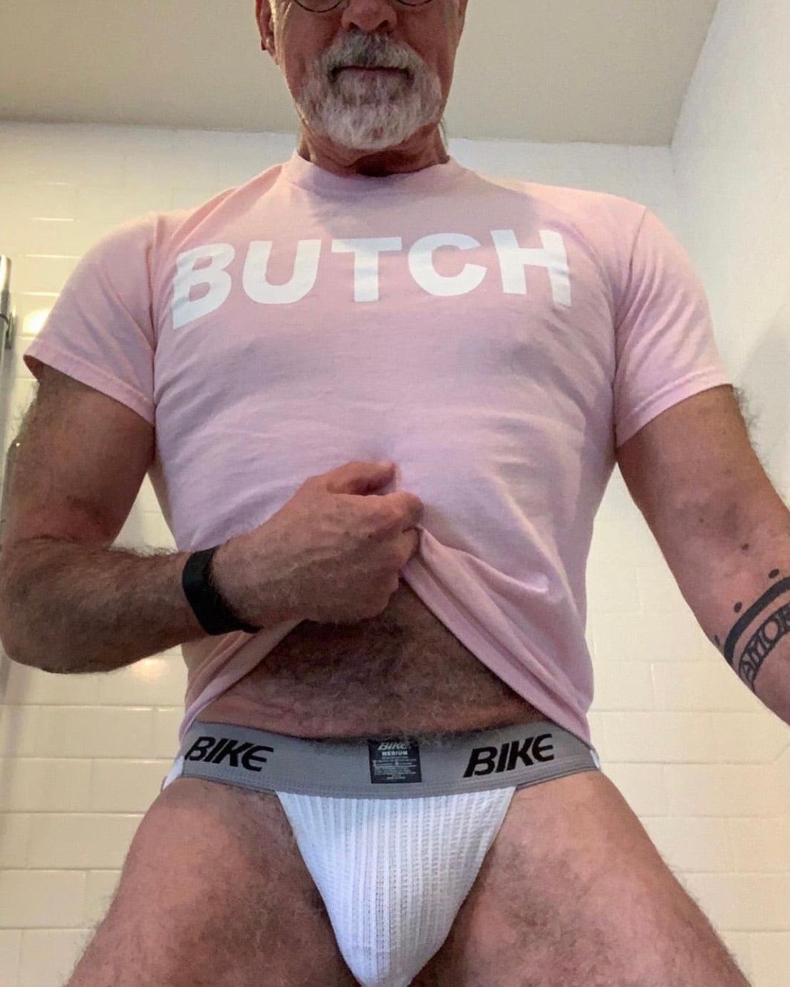 PINK BUTCH/DICK T-shirt
